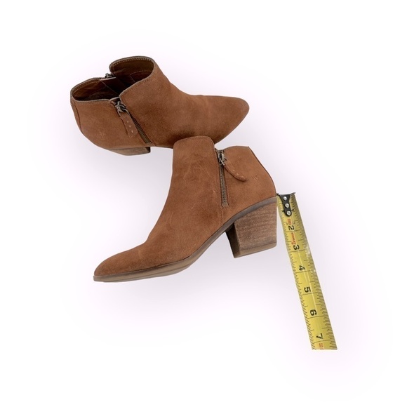 Frye Women's Judy Zip Bootie Ankle Boots Size 6 M 347-0015-COGNAC Suede - Picture 8 of 16